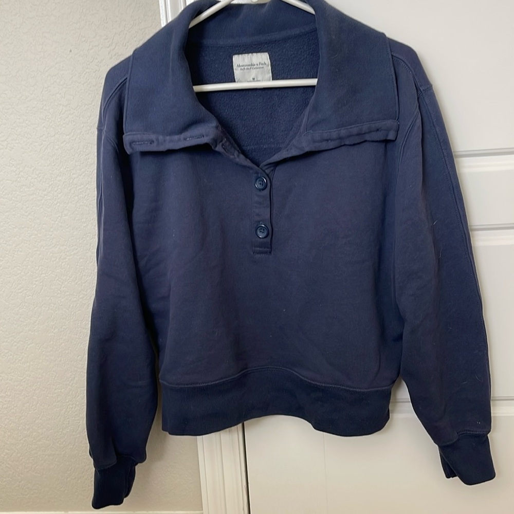 Abercrombie sweatshirt